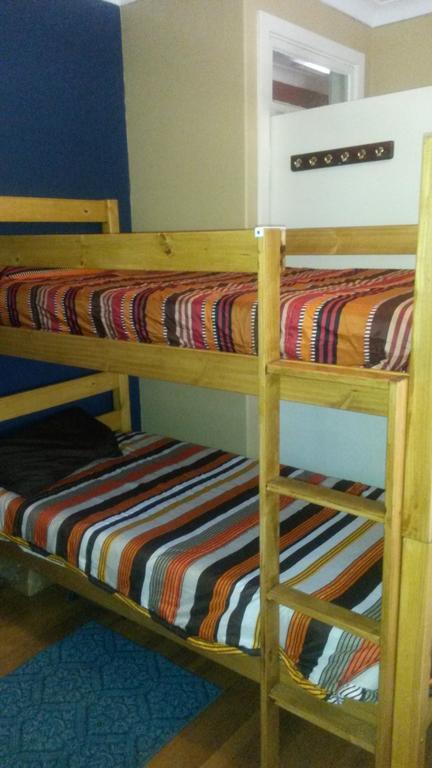 The Birches Backpacker Lodge Randburg Room photo